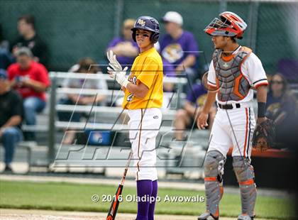 Thumbnail 1 in Richardson vs. Rockwall (UIL Class 6A Area Playoff) photogallery.