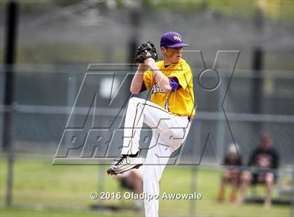Thumbnail 3 in Richardson vs. Rockwall (UIL Class 6A Area Playoff) photogallery.