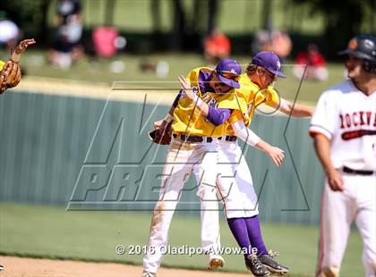 Thumbnail 2 in Richardson vs. Rockwall (UIL Class 6A Area Playoff) photogallery.