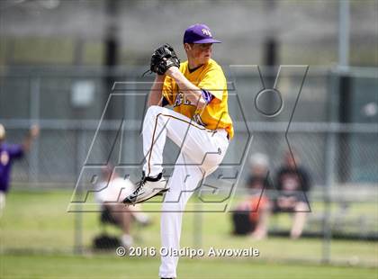 Thumbnail 2 in Richardson vs. Rockwall (UIL Class 6A Area Playoff) photogallery.