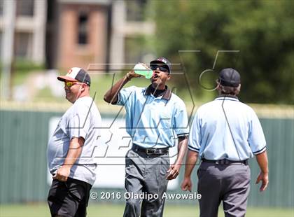 Thumbnail 3 in Richardson vs. Rockwall (UIL Class 6A Area Playoff) photogallery.