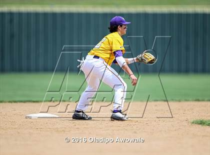 Thumbnail 3 in Richardson vs. Rockwall (UIL Class 6A Area Playoff) photogallery.