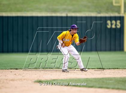 Thumbnail 3 in Richardson vs. Rockwall (UIL Class 6A Area Playoff) photogallery.