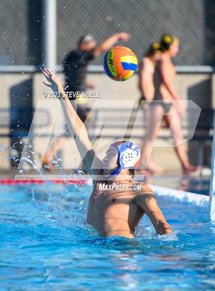 Thumbnail 1 in San Pasqual @ University City photogallery.