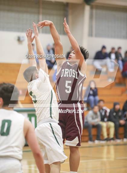 Thumbnail 2 in Orosi @ Dinuba (Andrew Bedoya Holiday Classic) photogallery.