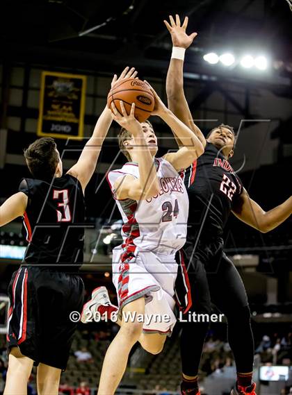 Thumbnail 2 in Holy Cross vs Dixie ( Opening Round Ninth Region) photogallery.