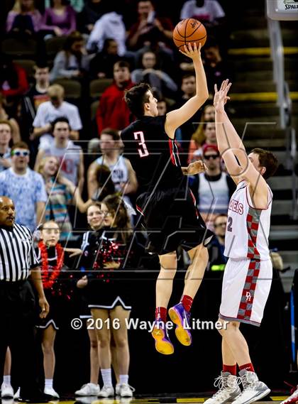 Thumbnail 3 in Holy Cross vs Dixie ( Opening Round Ninth Region) photogallery.