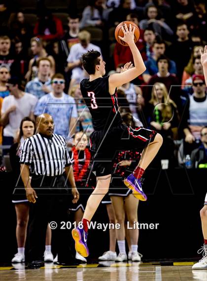Thumbnail 1 in Holy Cross vs Dixie ( Opening Round Ninth Region) photogallery.