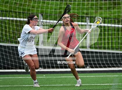 Thumbnail 2 in Sacred Heart Academy vs. Lauralton Hall (CIAC Class S Final) photogallery.