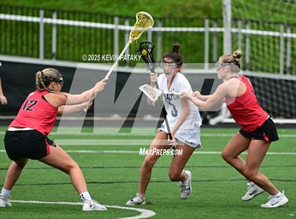 Thumbnail 2 in Sacred Heart Academy vs. Lauralton Hall (CIAC Class S Final) photogallery.
