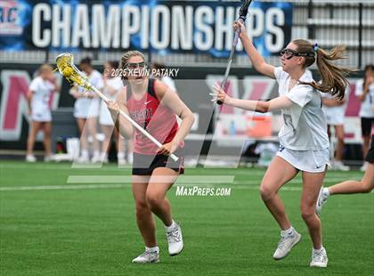 Thumbnail 2 in Sacred Heart Academy vs. Lauralton Hall (CIAC Class S Final) photogallery.