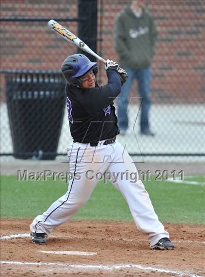 Thumbnail 2 in Mesa Ridge vs. Valor Christian (CHSAA 4A District 5 Playoffs) photogallery.