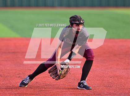 Thumbnail 2 in Benton vs. Greene County Tech (AAA 5A State Final) photogallery.