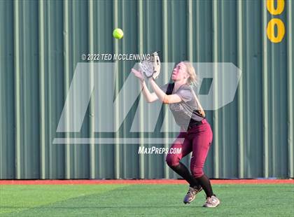 Thumbnail 1 in Benton vs. Greene County Tech (AAA 5A State Final) photogallery.