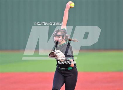 Thumbnail 1 in Benton vs. Greene County Tech (AAA 5A State Final) photogallery.