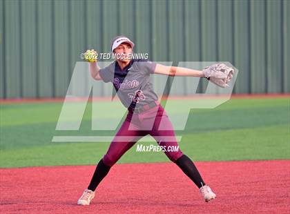 Thumbnail 3 in Benton vs. Greene County Tech (AAA 5A State Final) photogallery.