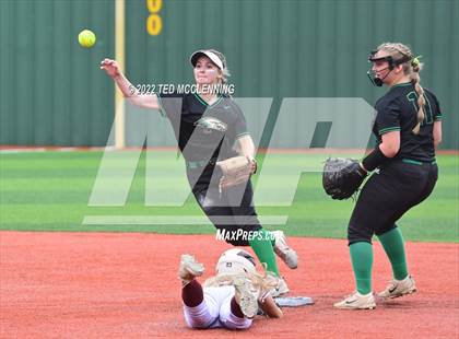 Thumbnail 3 in Benton vs. Greene County Tech (AAA 5A State Final) photogallery.