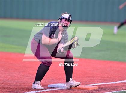 Thumbnail 2 in Benton vs. Greene County Tech (AAA 5A State Final) photogallery.