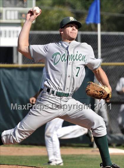 Thumbnail 3 in West Covina vs. Damien photogallery.