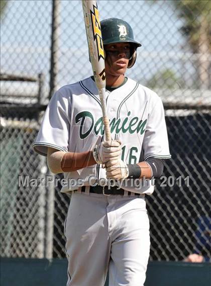 Thumbnail 3 in West Covina vs. Damien photogallery.