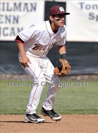 Thumbnail 3 in West Covina vs. Damien photogallery.