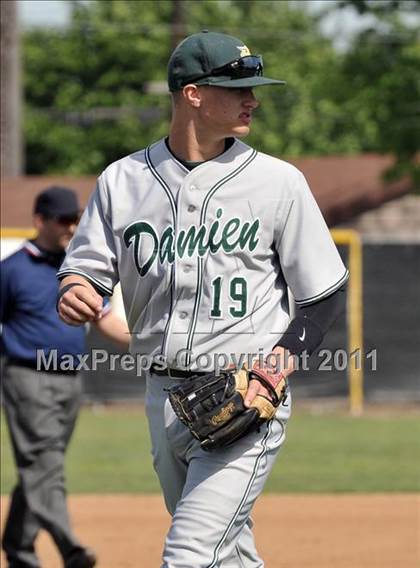 Thumbnail 3 in West Covina vs. Damien photogallery.