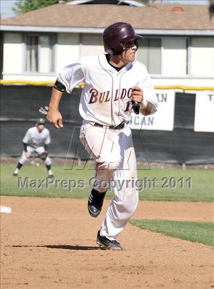 Thumbnail 1 in West Covina vs. Damien photogallery.