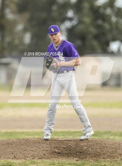 Thumbnail 2 in Lemoore @ Selma photogallery.