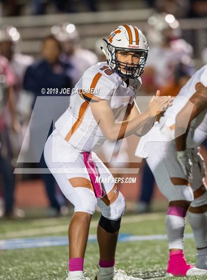 Thumbnail 3 in Madison vs Reagan photogallery.
