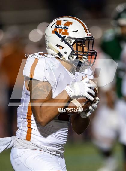Thumbnail 2 in Madison vs Reagan photogallery.