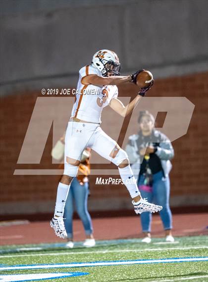 Thumbnail 3 in Madison vs Reagan photogallery.