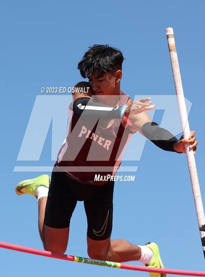 Thumbnail 3 in CIF NCS Meet of Champions (Boys Pole Vault) photogallery.