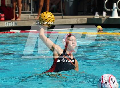 Thumbnail 3 in Moreau Catholic vs Oakdale (Battle of the Bay) photogallery.