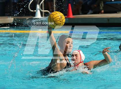 Thumbnail 1 in Moreau Catholic vs Oakdale (Battle of the Bay) photogallery.