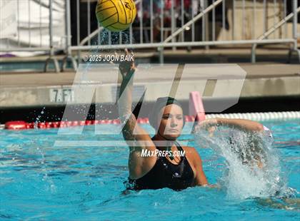 Thumbnail 2 in Moreau Catholic vs Oakdale (Battle of the Bay) photogallery.