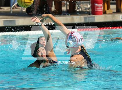 Thumbnail 3 in Moreau Catholic vs Oakdale (Battle of the Bay) photogallery.