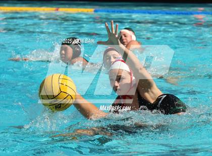 Thumbnail 1 in Moreau Catholic vs Oakdale (Battle of the Bay) photogallery.