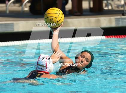 Thumbnail 2 in Moreau Catholic vs Oakdale (Battle of the Bay) photogallery.