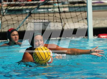 Thumbnail 2 in Moreau Catholic vs Oakdale (Battle of the Bay) photogallery.