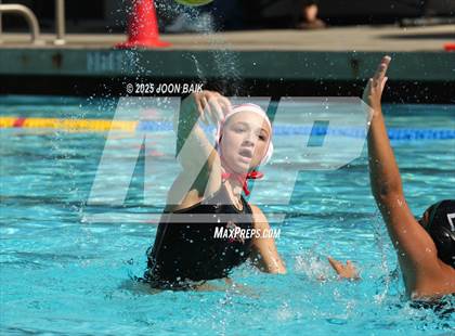 Thumbnail 1 in Moreau Catholic vs Oakdale (Battle of the Bay) photogallery.