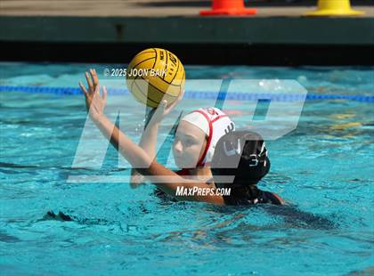 Thumbnail 1 in Moreau Catholic vs Oakdale (Battle of the Bay) photogallery.
