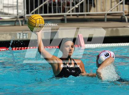 Thumbnail 1 in Moreau Catholic vs Oakdale (Battle of the Bay) photogallery.
