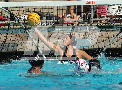 Thumbnail 3 in Moreau Catholic vs Oakdale (Battle of the Bay) photogallery.