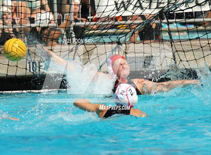 Thumbnail 2 in Moreau Catholic vs Oakdale (Battle of the Bay) photogallery.