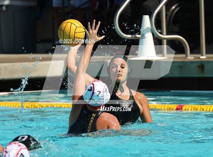 Thumbnail 2 in Moreau Catholic vs Oakdale (Battle of the Bay) photogallery.