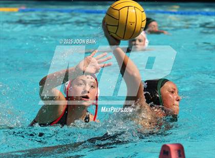 Thumbnail 3 in Moreau Catholic vs Oakdale (Battle of the Bay) photogallery.