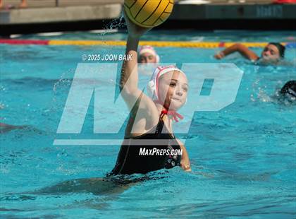 Thumbnail 2 in Moreau Catholic vs Oakdale (Battle of the Bay) photogallery.
