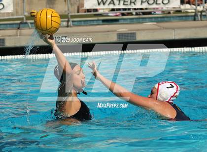 Thumbnail 3 in Moreau Catholic vs Oakdale (Battle of the Bay) photogallery.