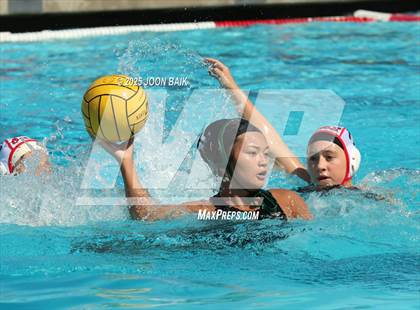 Thumbnail 3 in Moreau Catholic vs Oakdale (Battle of the Bay) photogallery.