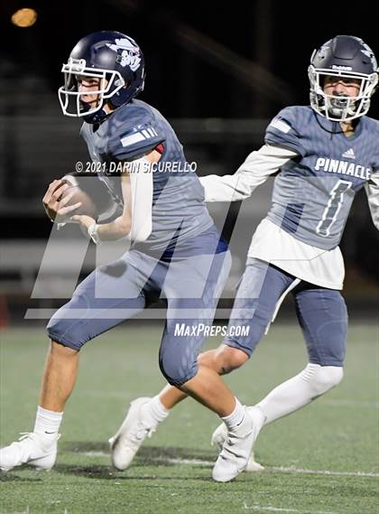 Thumbnail 2 in Salpointe Catholic vs Pinnacle photogallery.